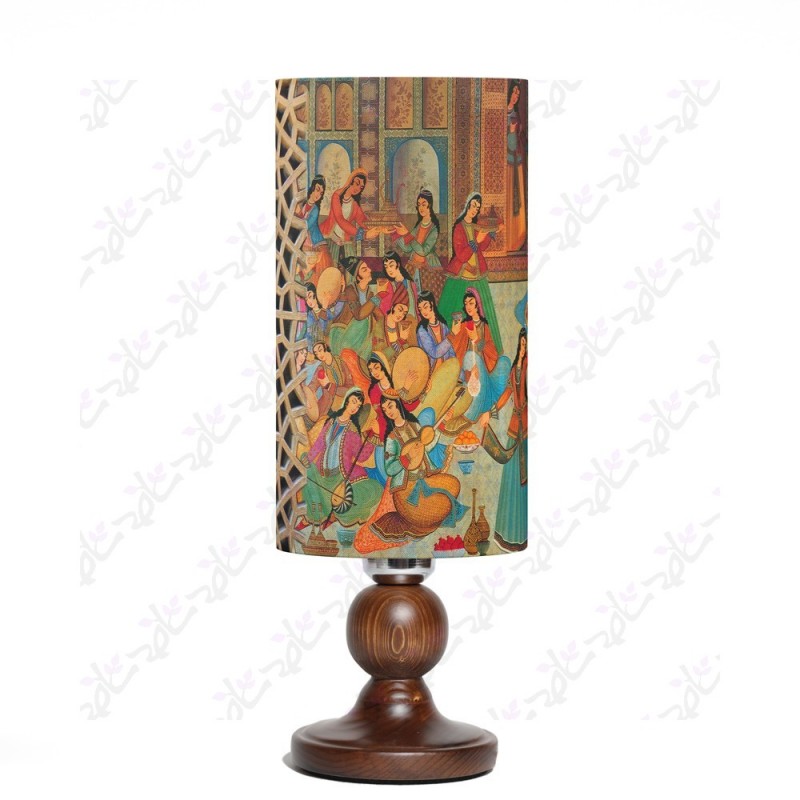 Persian banquet glass lampshade with wooden base