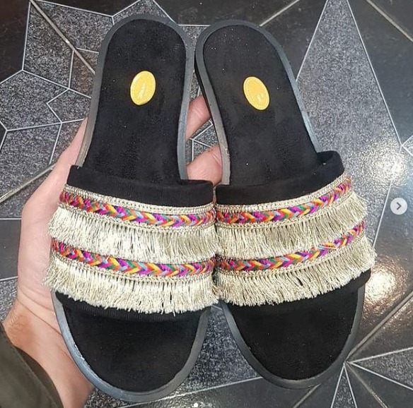 Black women's slippers with colored designs