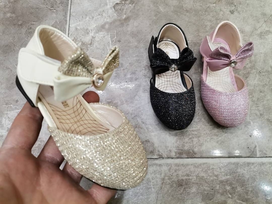 Girls shoes, size 21_24