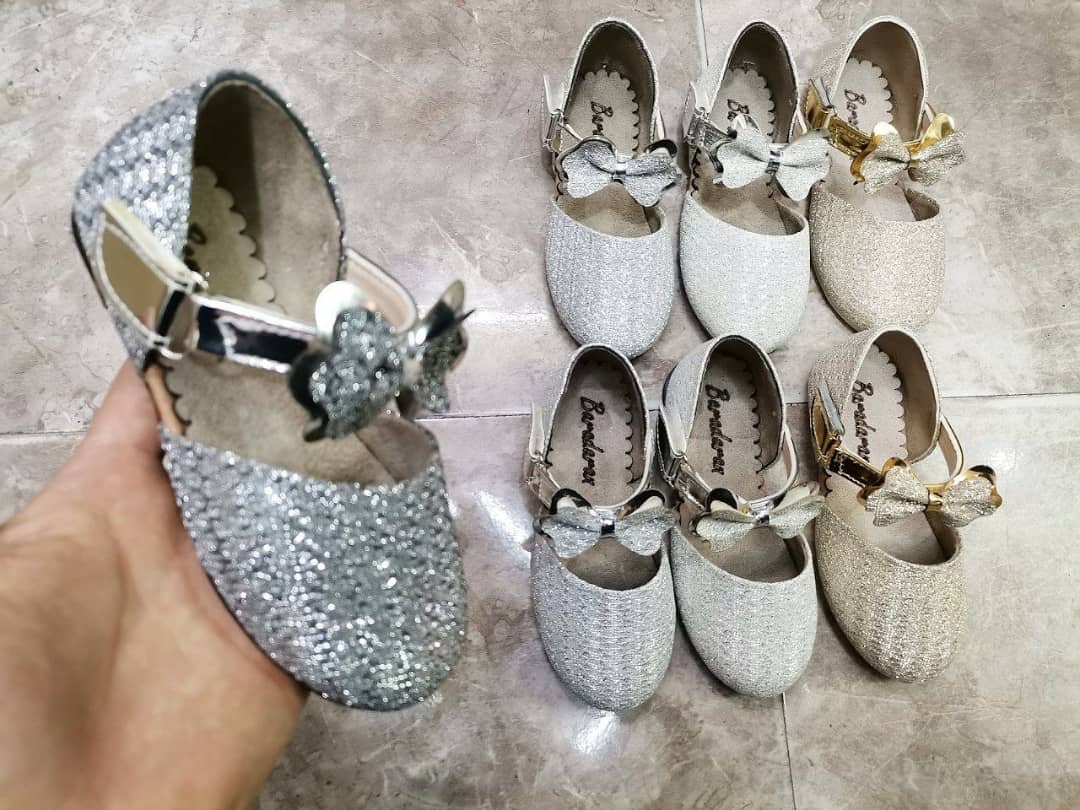 Girls shoes, size 25-30