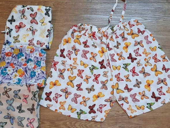 Butterfly design cotton shorts