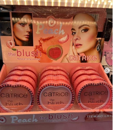 Apple and heart blushes