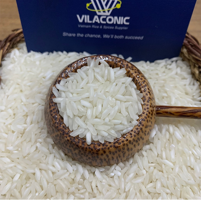 برنج دانه بلند سفید ویتنام با 5 درصد خرد به صورت عمده
