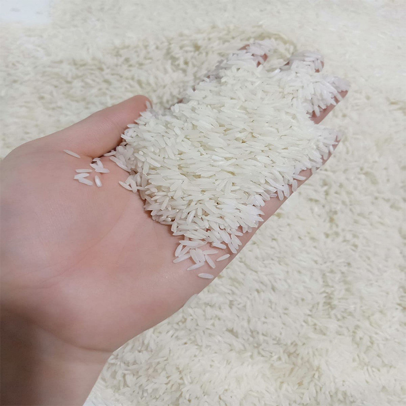 برنج دانه بلند سفید با 5 درصد خرد با بهترین قیمت
