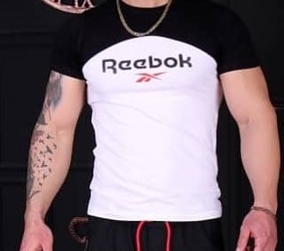 Reebok pronted single T-shirt in 3 sizes and one color