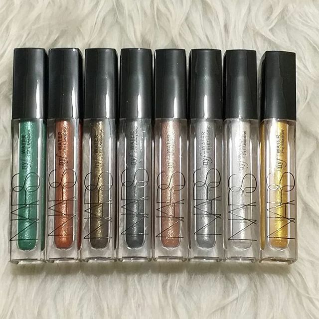 Shine shadow in 8 colors