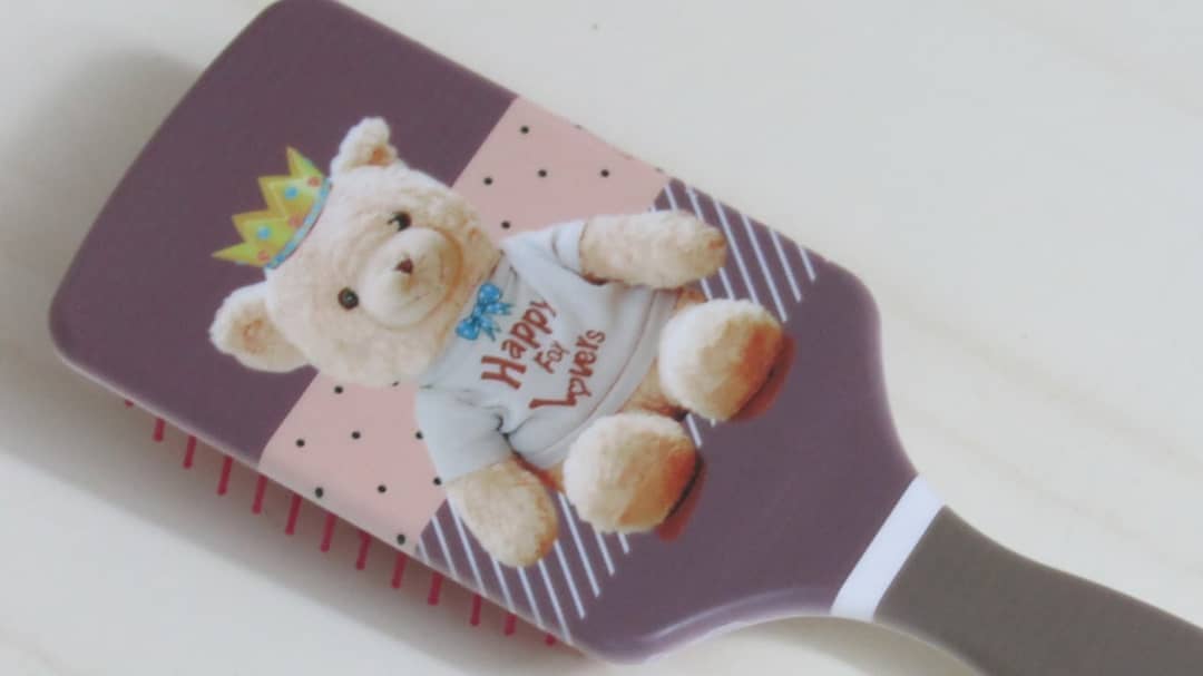 Fancy baby brush made of unbreakable body in bear, Misha and doll designs