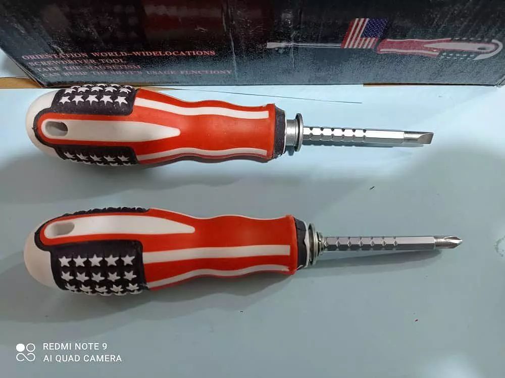 Two-sided screwdriver for the American flag