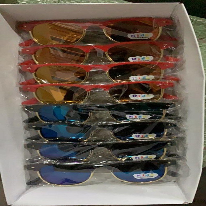 عینک آفتابی بچگانه مدل 9