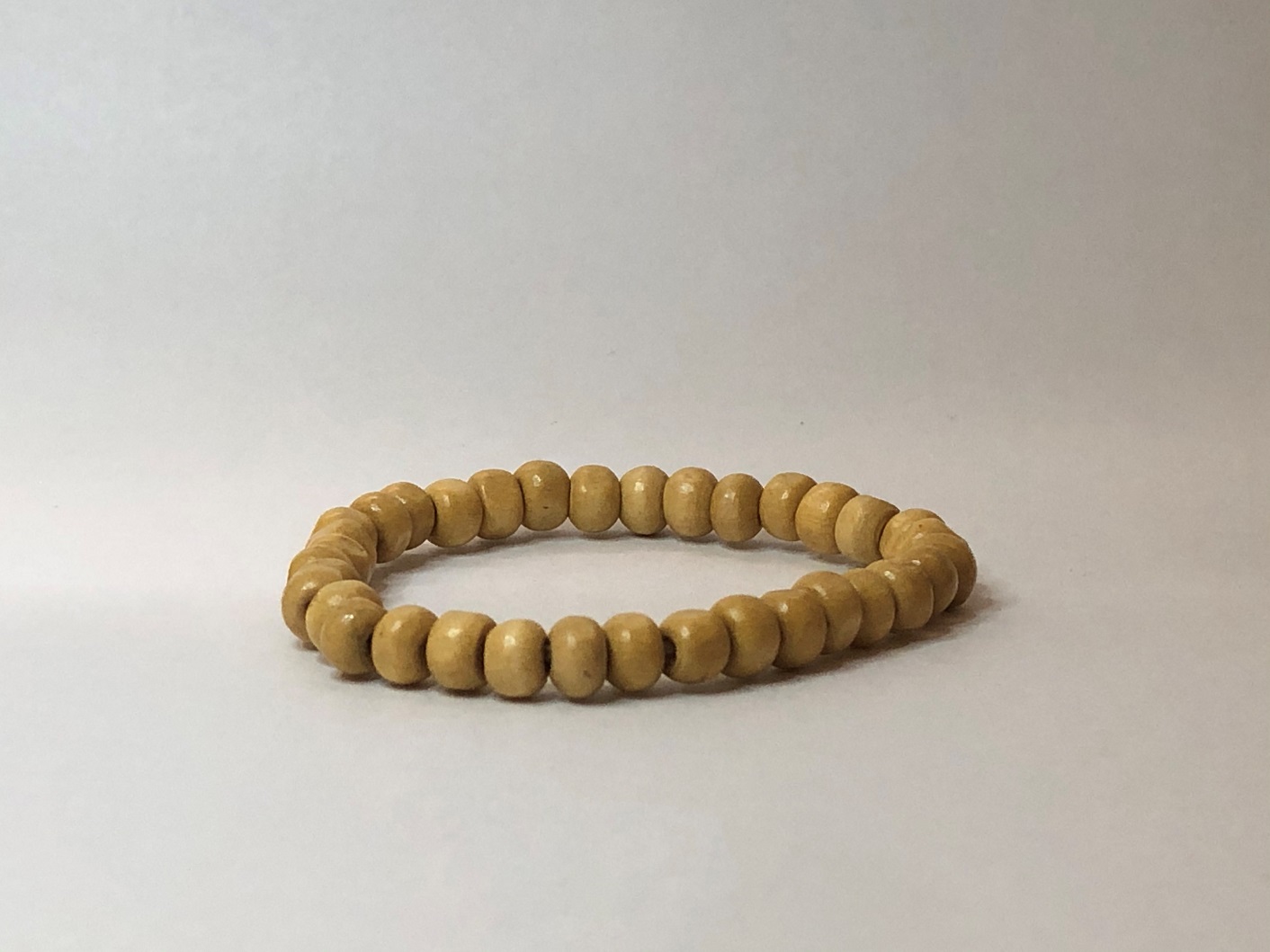 wholesale Simple cream-colored wood bracelet