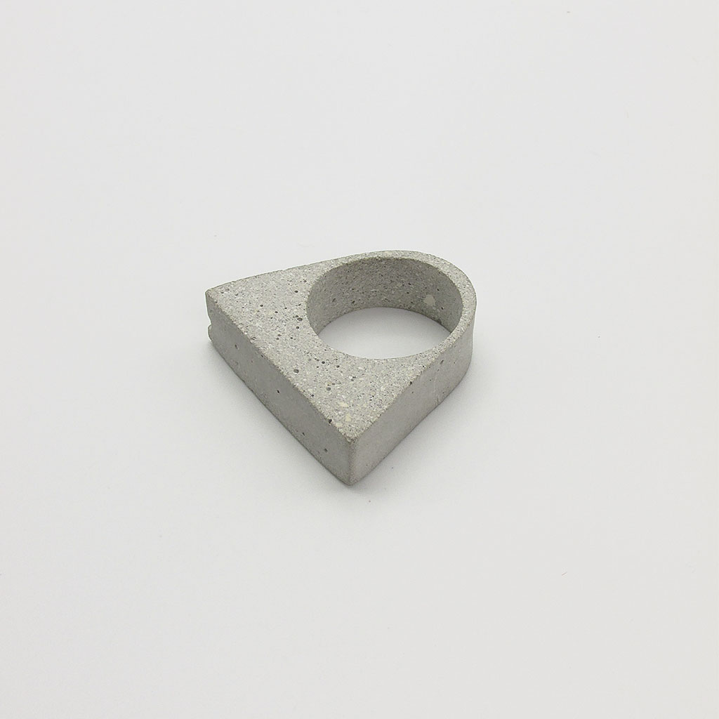 Women's concrete ring