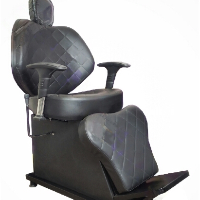 خرید عمده صندلی طرح برقی مردانه مدل ویهان پايه چوبي با روکش چرم و پشتي از جنس فوم فشرده سردابعاد:110×65×125سانتی متر 