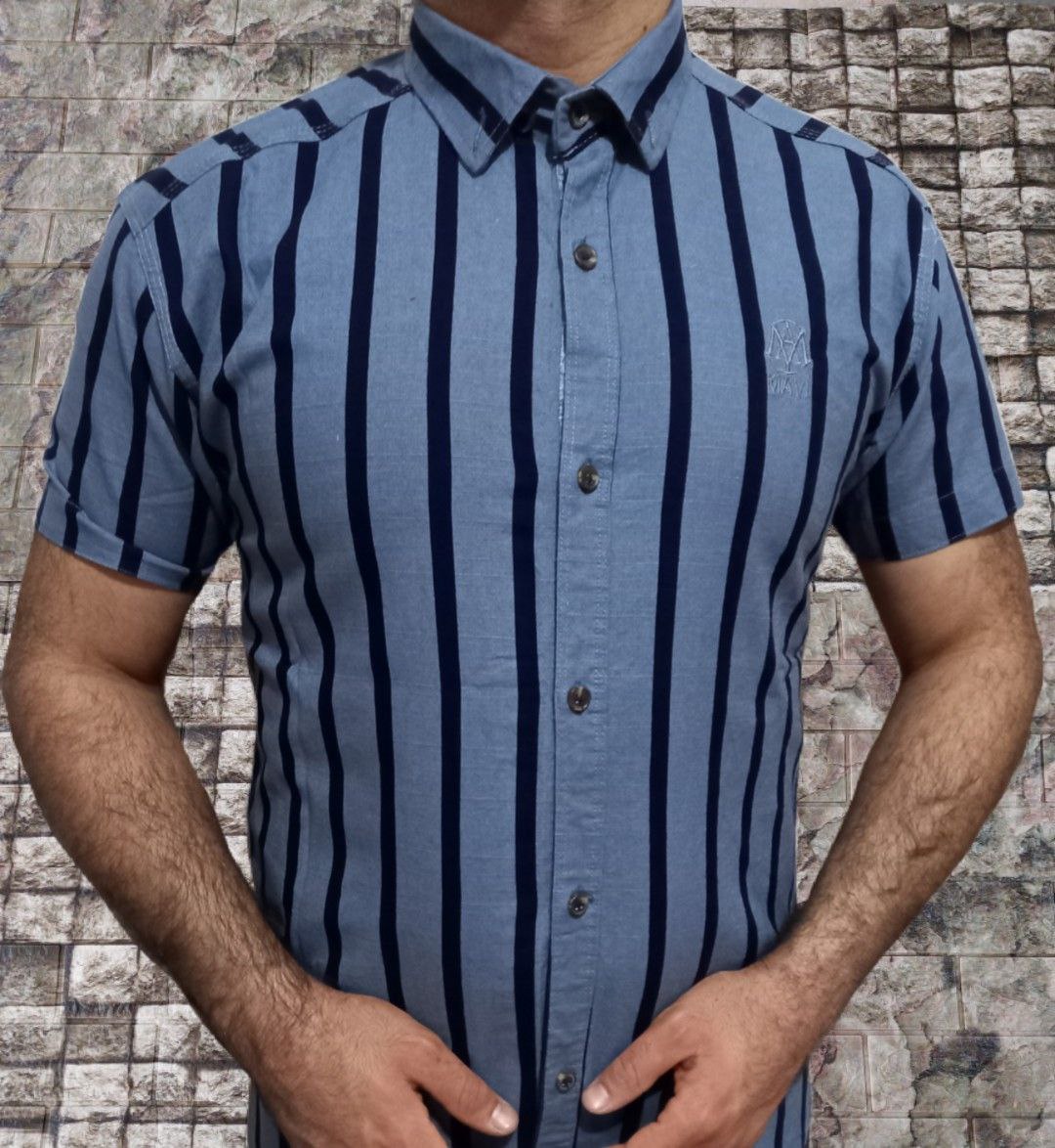 An enzyme cotton cotton shirt with color and size