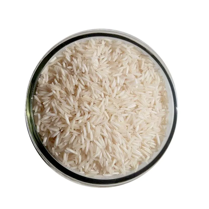 برنج باسماتی سفید هندی بسیار نرم و با کیفیت