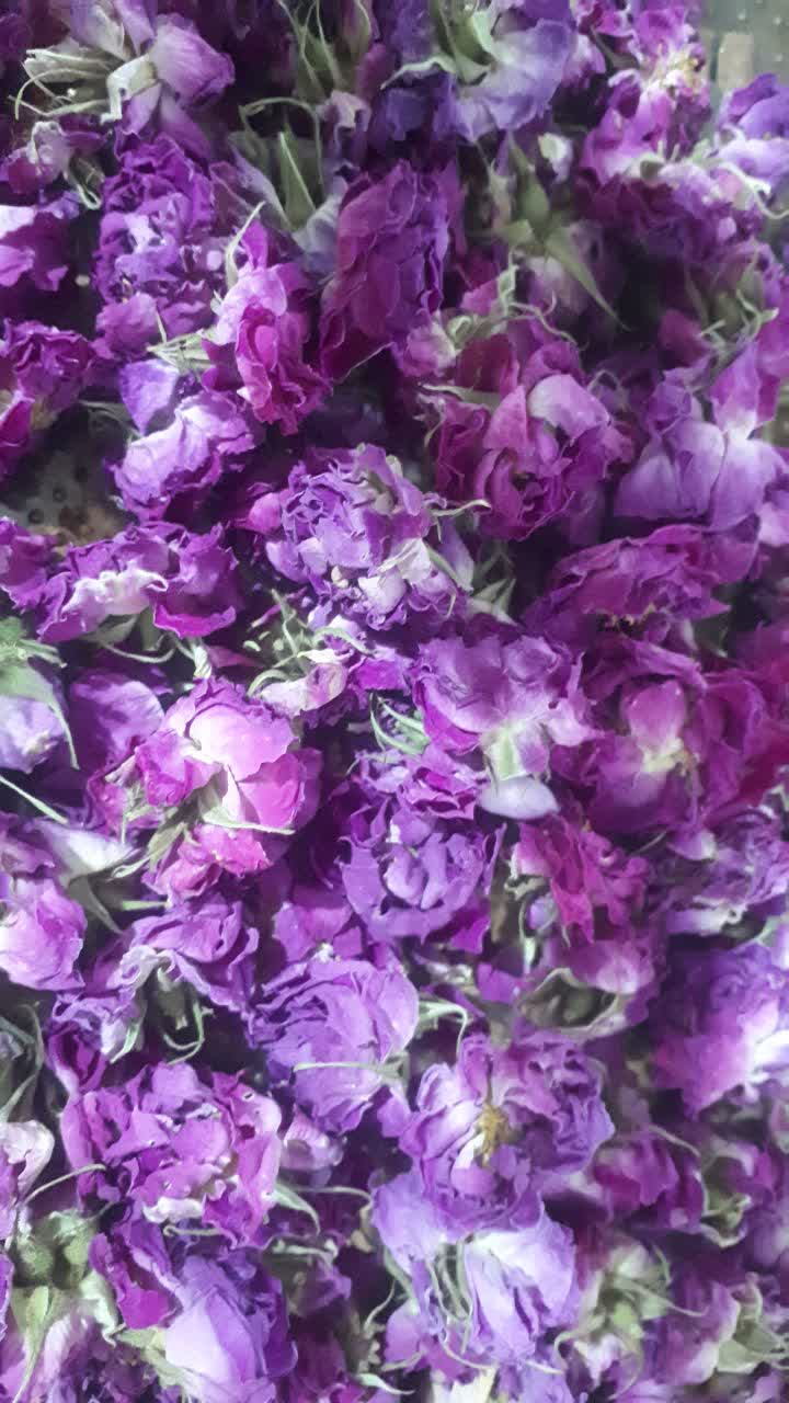 خرید عمده گل محمدی باز خشک شده(گل پر)