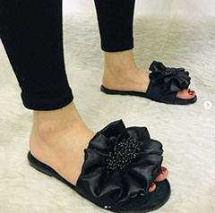 wholesale Pearl satin slippers