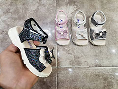 wholesale Yalda girl sandals size 21_24