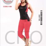 ست دو تیکه زنانه تاپ شلوارک طرح Reebok - Image 2