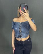 کراپ از جنس جین یقه قایقی جلو پرچی free size مناسب برای سایز 36-44 در دو رنگ آبی و زغالی - Image 2