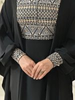 مانتو عبایی لاکچری از جنس کرپ اليزه لخت