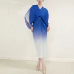 لباس زنانه سایز پلاس با کیفیت بالا فری سایز رنگ بندی موجود در تصویر - Image 2