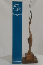 پیکره چوبی مهرگان مدل غزال رها